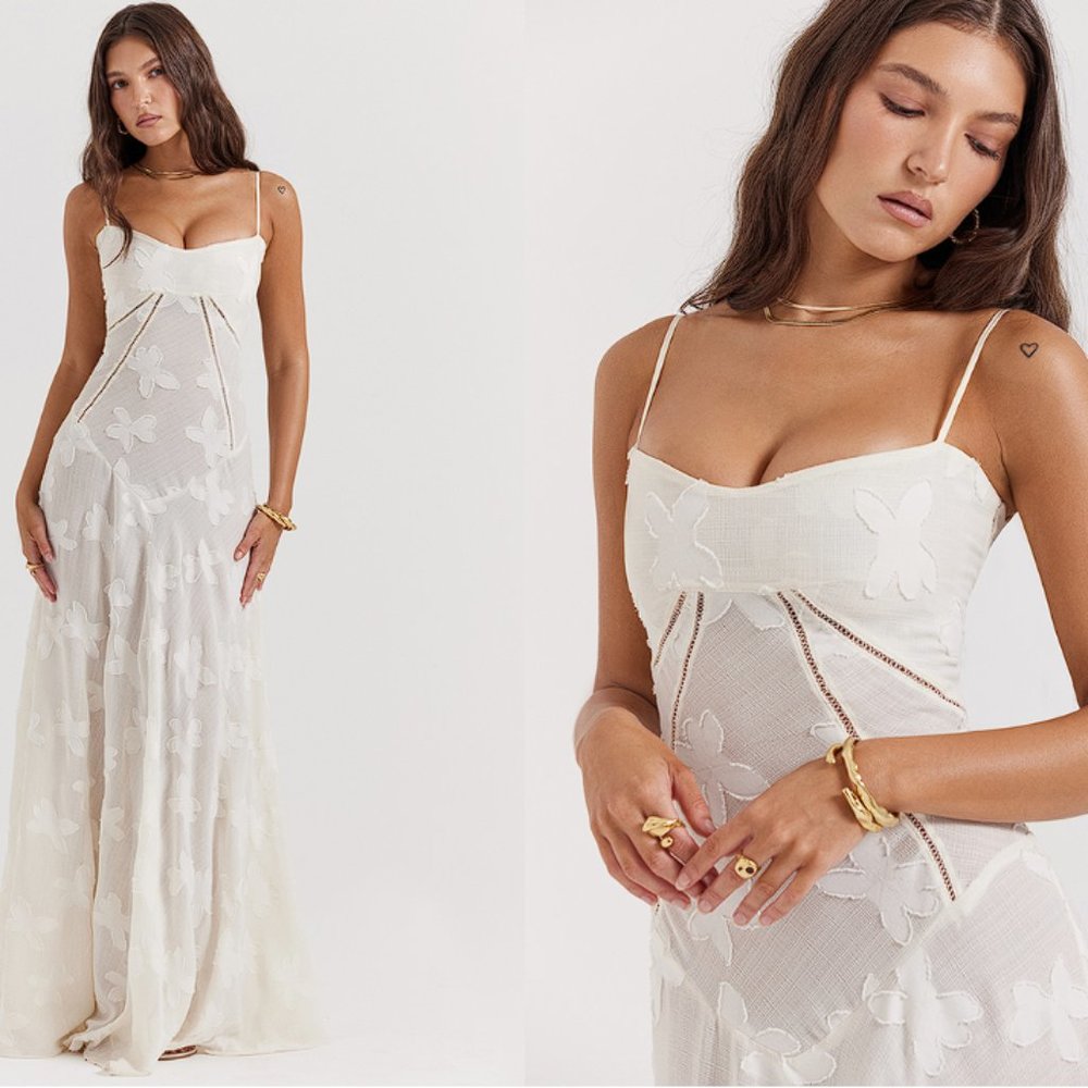 HOUSE OF CB 'Seren' Vintage Cream Floral Lace Back Maxi Dress NWOT - Picture 5 of 17
